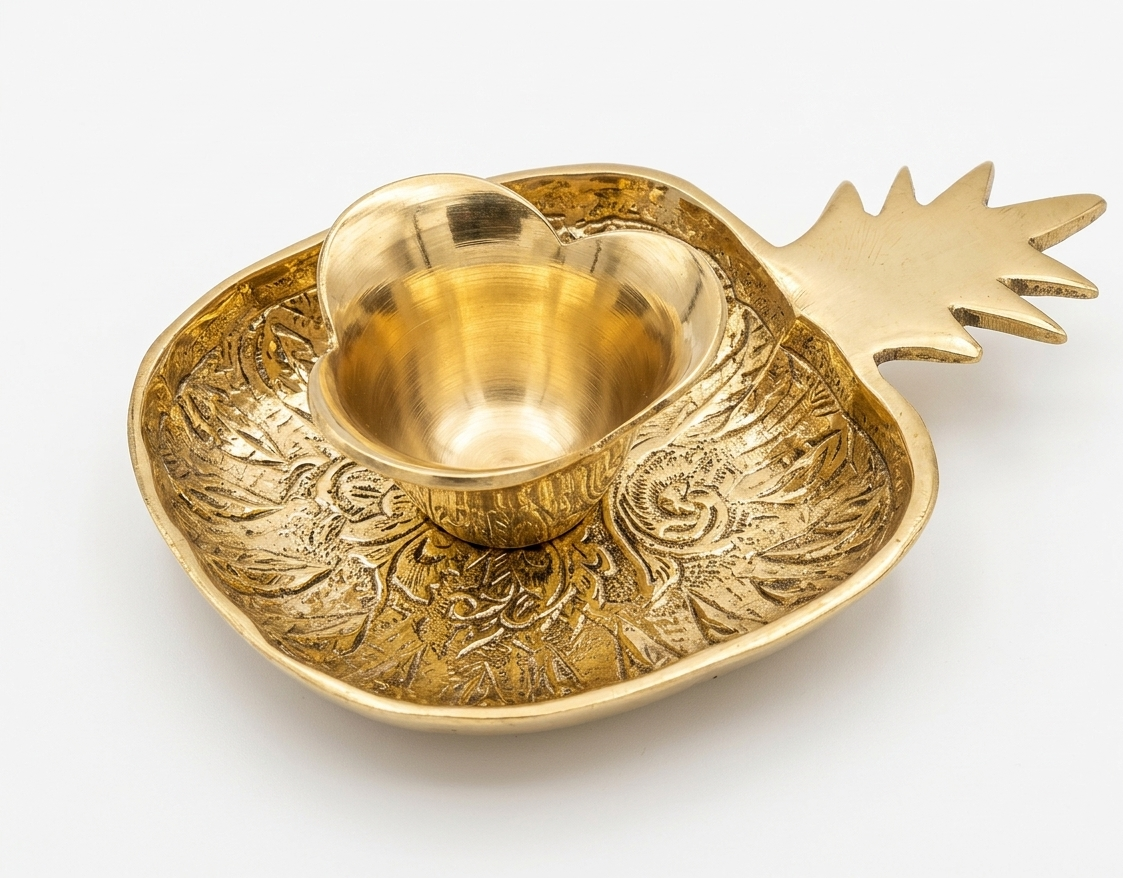 brass-pineapple-trinket-dish