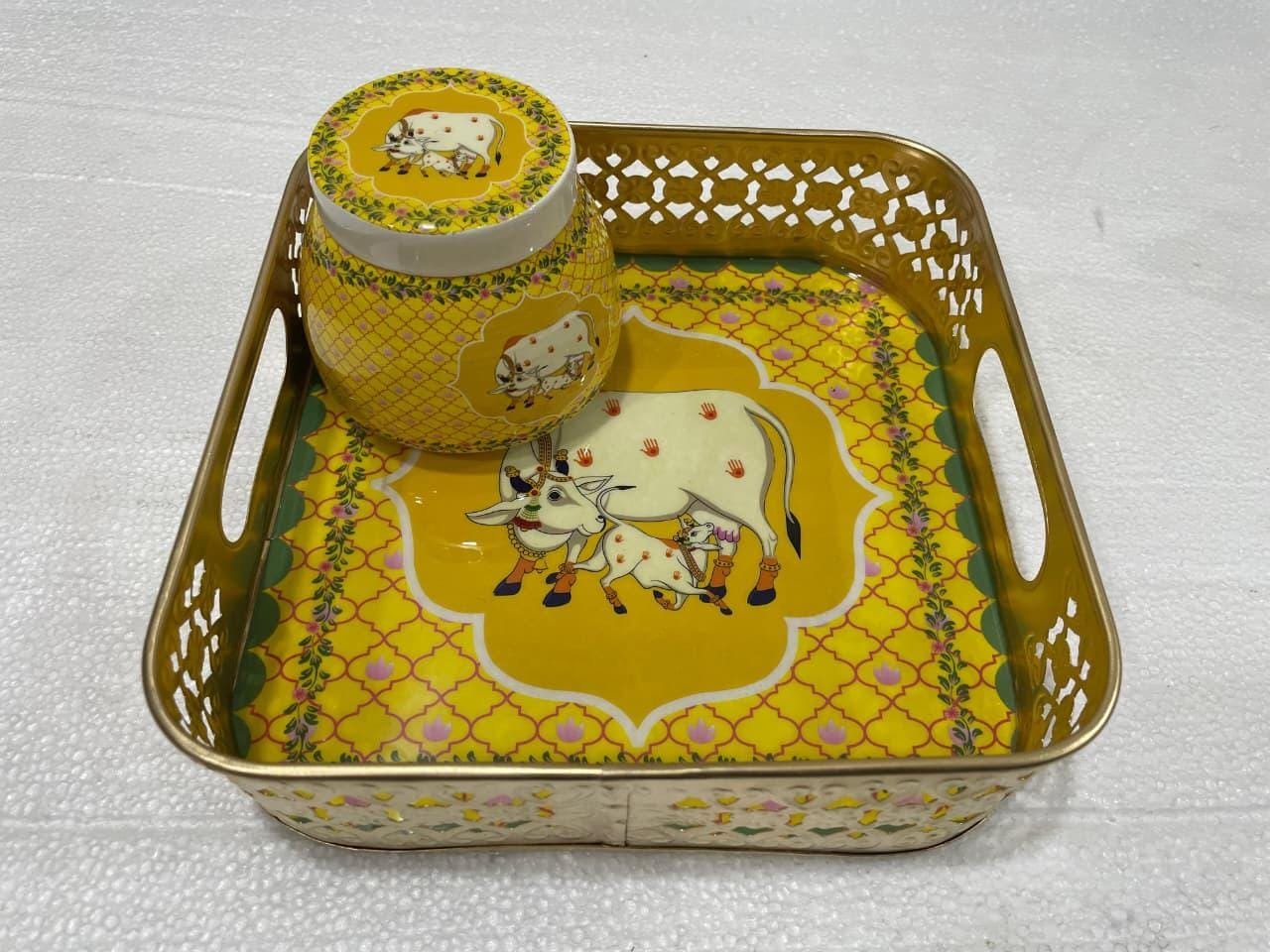 square-metal-tray-featuring-traditional-pichwai-cow-art